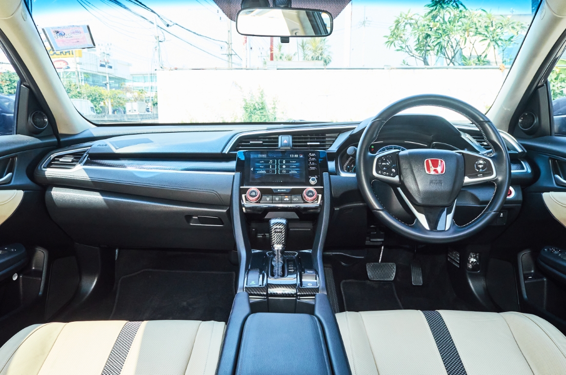 Honda Civic 1.8EL MNC 2020 *RK1525*